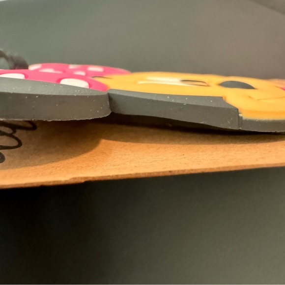 NWT Minnie Mouse Luggage Tag - Picture 5 of 9